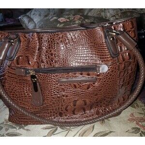 Madi Claire/Marc Chantal MC Brown Croc Tote Purse with Tassel & Card Holder New